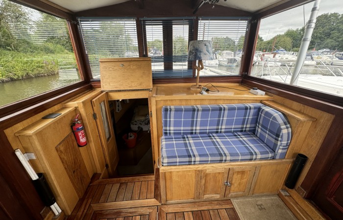 Central Craftworks Ltd, Replica Dutch Barge. Wheelhouse pic 4