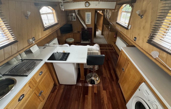 Central Craftworks Ltd, Replica Dutch Barge. Saloon pic 2