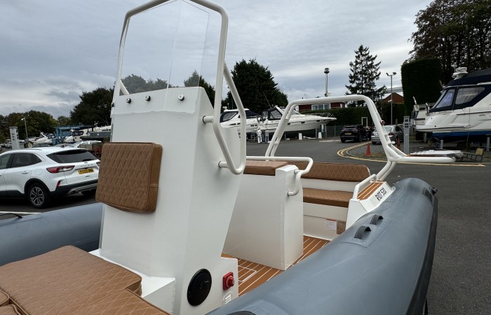 Rebel Riot 520 pic 3