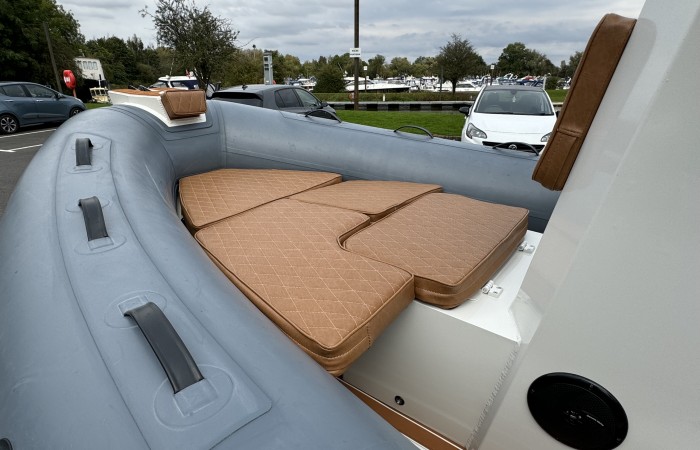 Rebel Riot 520 pic 4