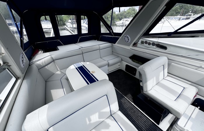 Sunseeker 36 Repello. Silver Sovereign. Cockpit pic 4