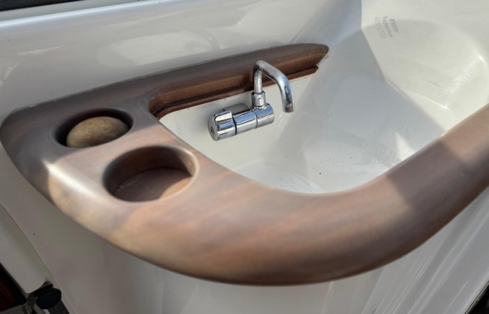 Windy 25 Mirage Cockpit Sink